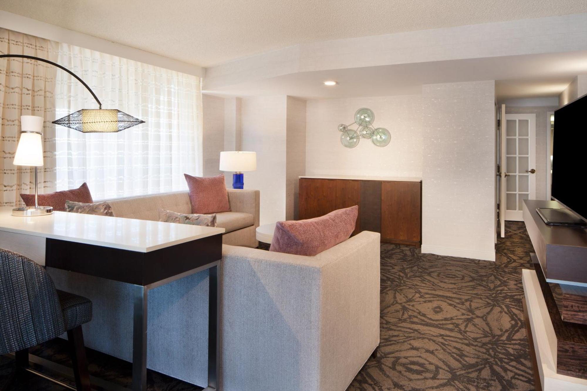 เดอะ เวสทิน ปริ้นซ์ตัน แอท ฟอเรสทัล วิลเลจ Hotel พรินซ์ตัน ภายนอก รูปภาพ